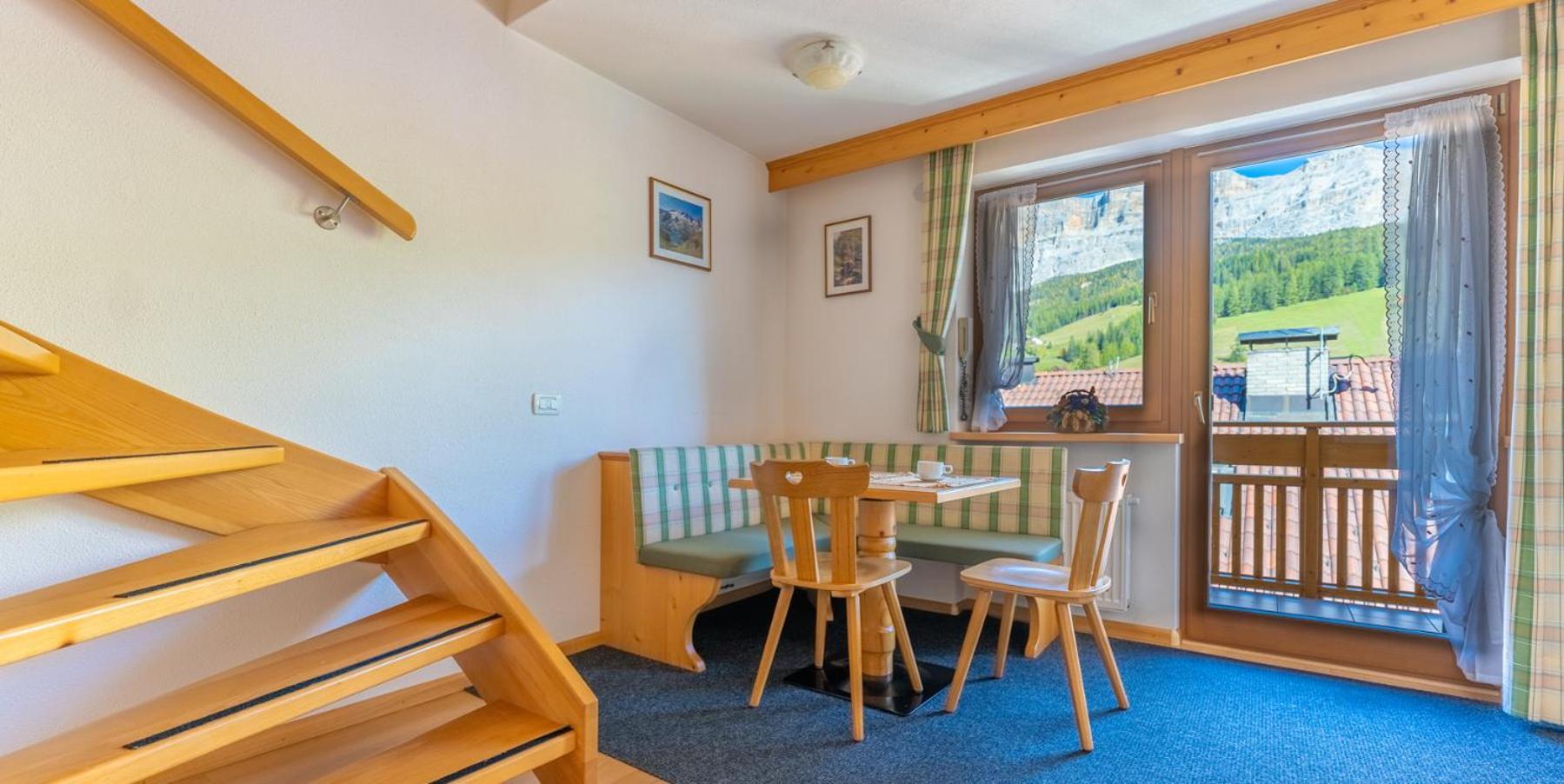 Apartments Lasteis Ла Вилла Экстерьер фото